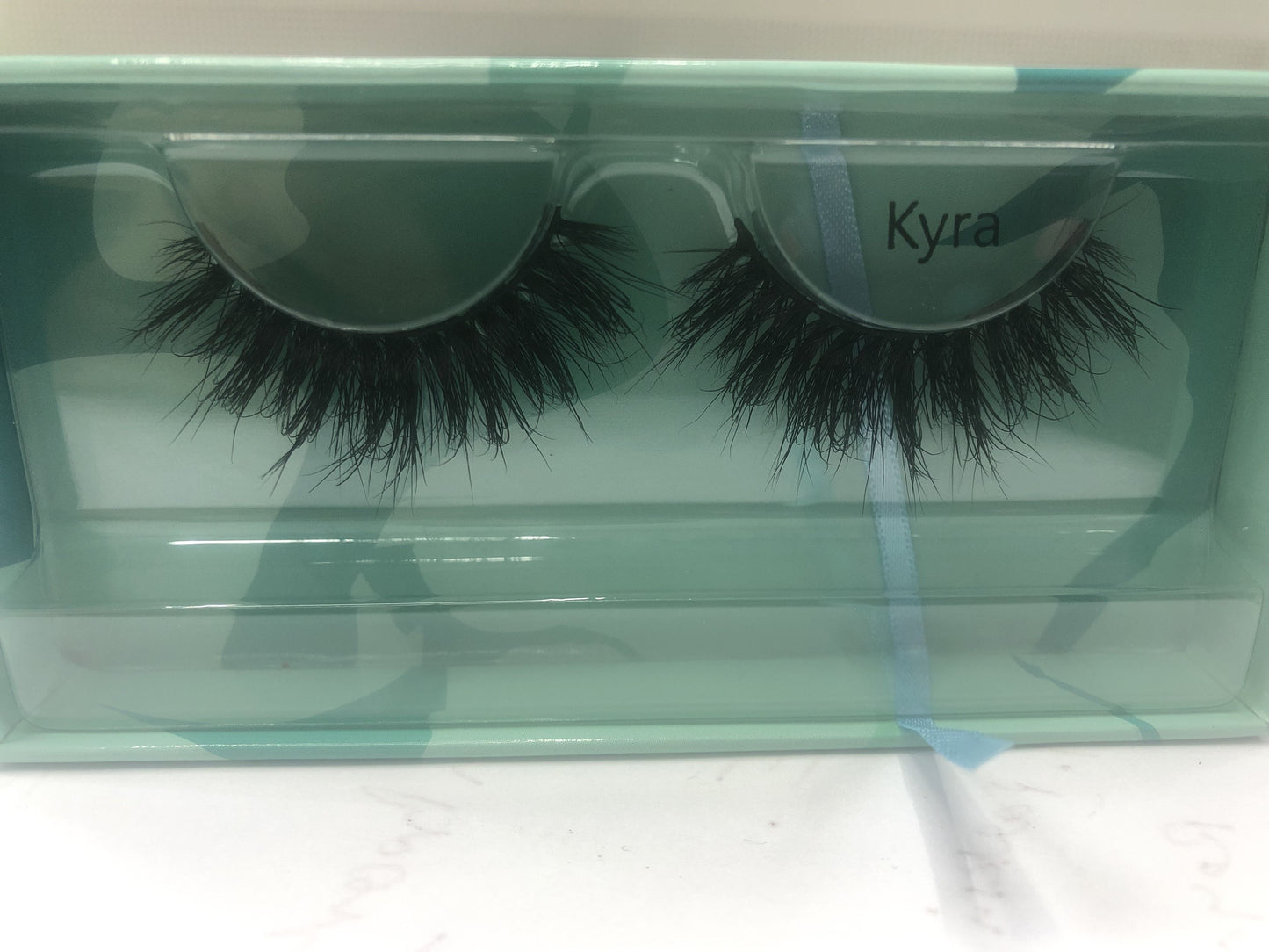 Sandie Lashes - Kyra